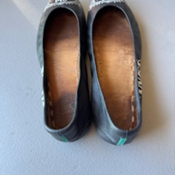 Tieks by Gavrieli Matt Black Custom Jack Daniels Ballet Flats, Size 11 - Picture 8 of 13